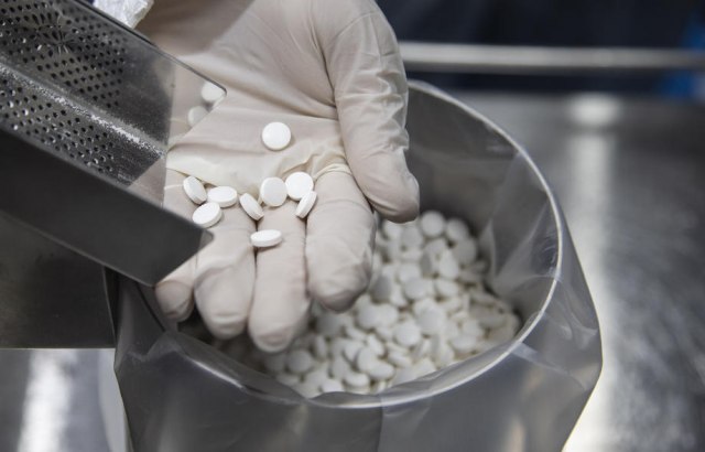 Japanci traže hitnu dozvolu za upotrebu pilule protiv kovida: Znaèajno efikasna